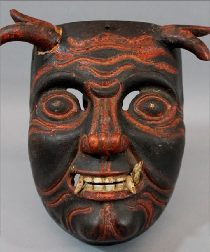 Another great Mystery Mask – Masks of the World
