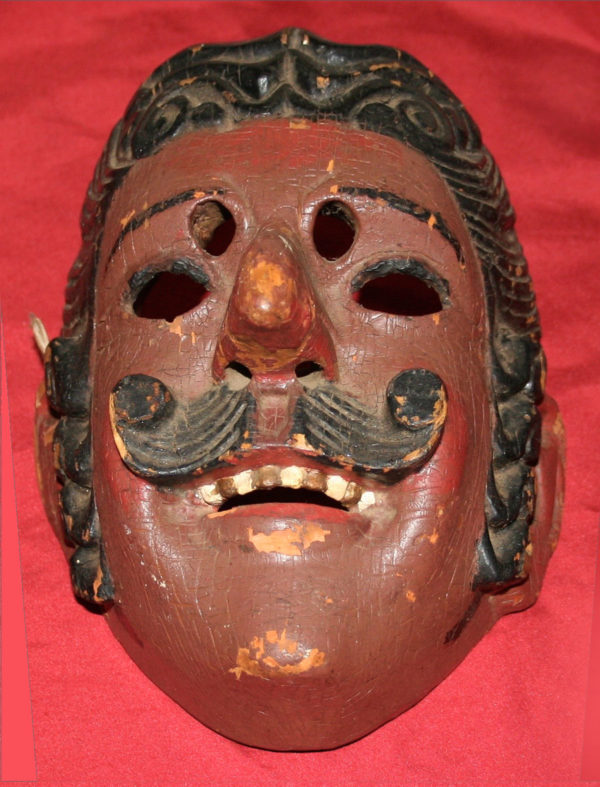 2000-yr-old mask from Argentina – Masks of the World