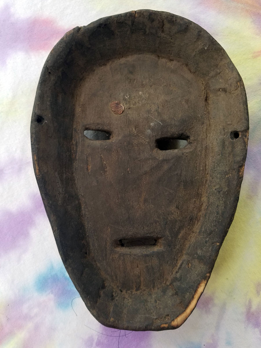 Fake shaman’s mask from Nepal – Masks of the World